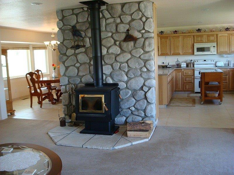 32207 Modoc Point Road Chiloquin, OR 97624 - Photo 13 of 29 Additional Photo