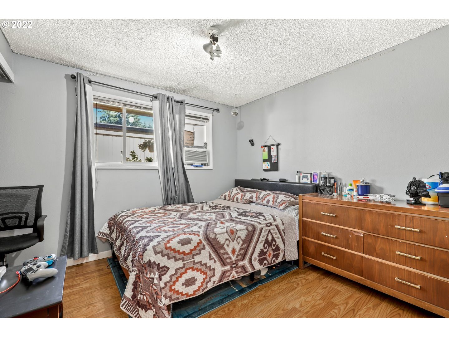 12165 Southwest Cheshire Road Beaverton, OR 97008 - Photo 14 of 32 Gallery Image 14