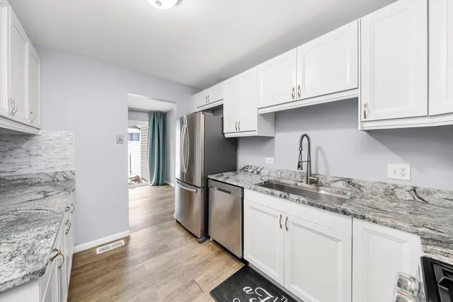 $275,000 | 1011 Sandpiper Court, Bartlett, IL 60103