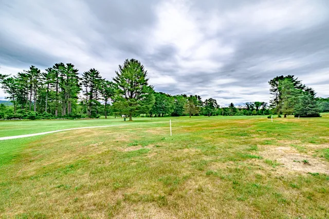 $525,000 | 13 Muirfield Drive, Unit 13, Bridgton, ME 04009