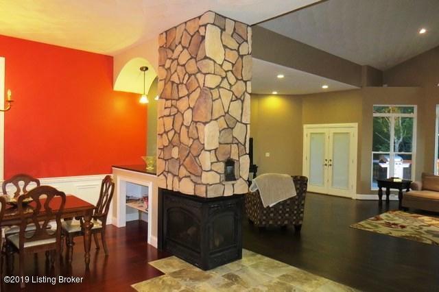 1707 Pumpkin Road Shepherdsville, KY 40165 - Photo 13 of 40 13