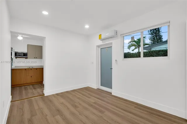 $1,500 | 4701 Southwest 104th Court, Unit 2, Miami, FL 33165