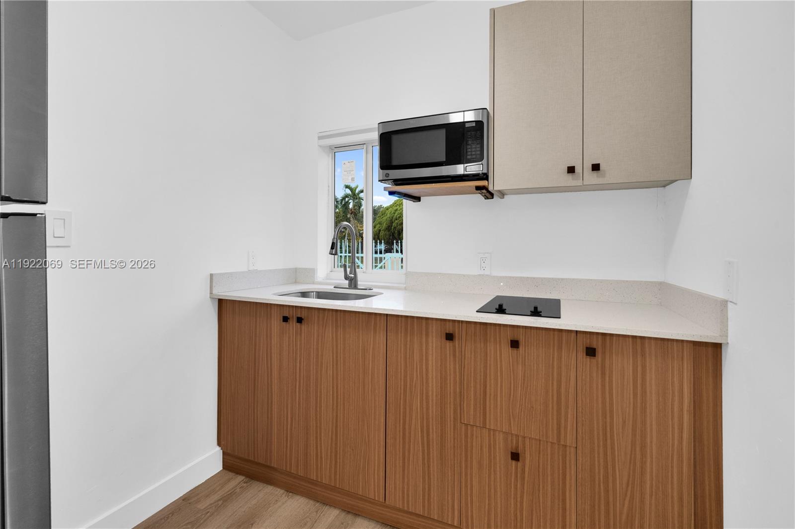 4701 Southwest 104th Court, Unit 2 Miami, FL 33165 - Photo 3 of 8 Contemporary and efficient kitchen