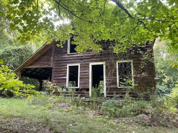 $40,000 | 288 Lang Road, Moriah, NY 12960