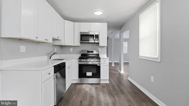 $400,000 | 5900 Eastpine Drive, Riverdale, MD 20737