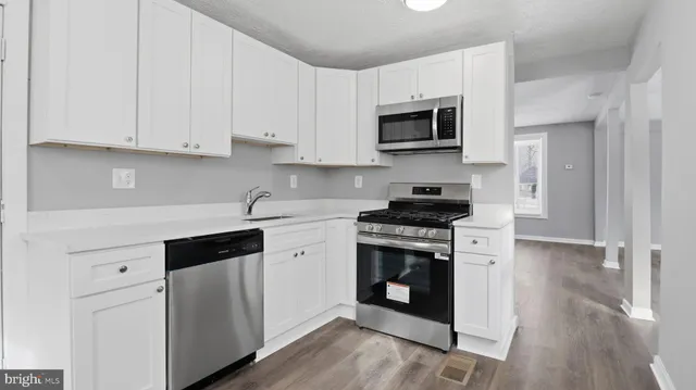 $400,000 | 5900 Eastpine Drive, Riverdale, MD 20737