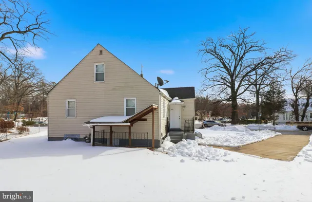 $400,000 | 5900 Eastpine Drive, Riverdale, MD 20737