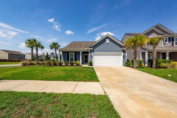 $2,695 | 177 Hayworth Road, Summerville, SC 29486