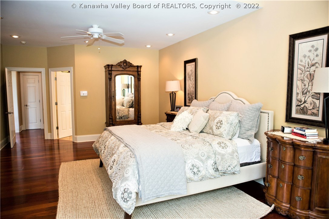 1046 Crestmont Road Hurricane, WV 25526 - Photo 11 of 30 Gallery Image 11