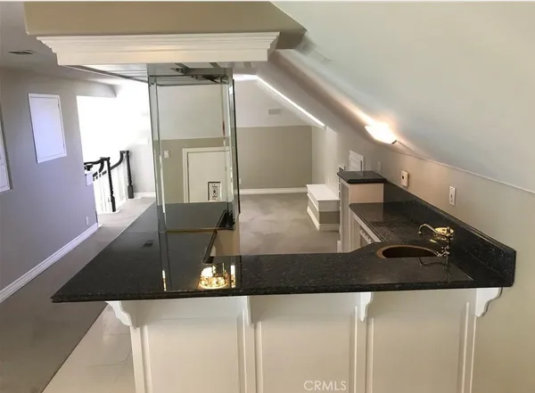 $5,200 | 31063 East Sunset Drive North, Redlands, CA 92373