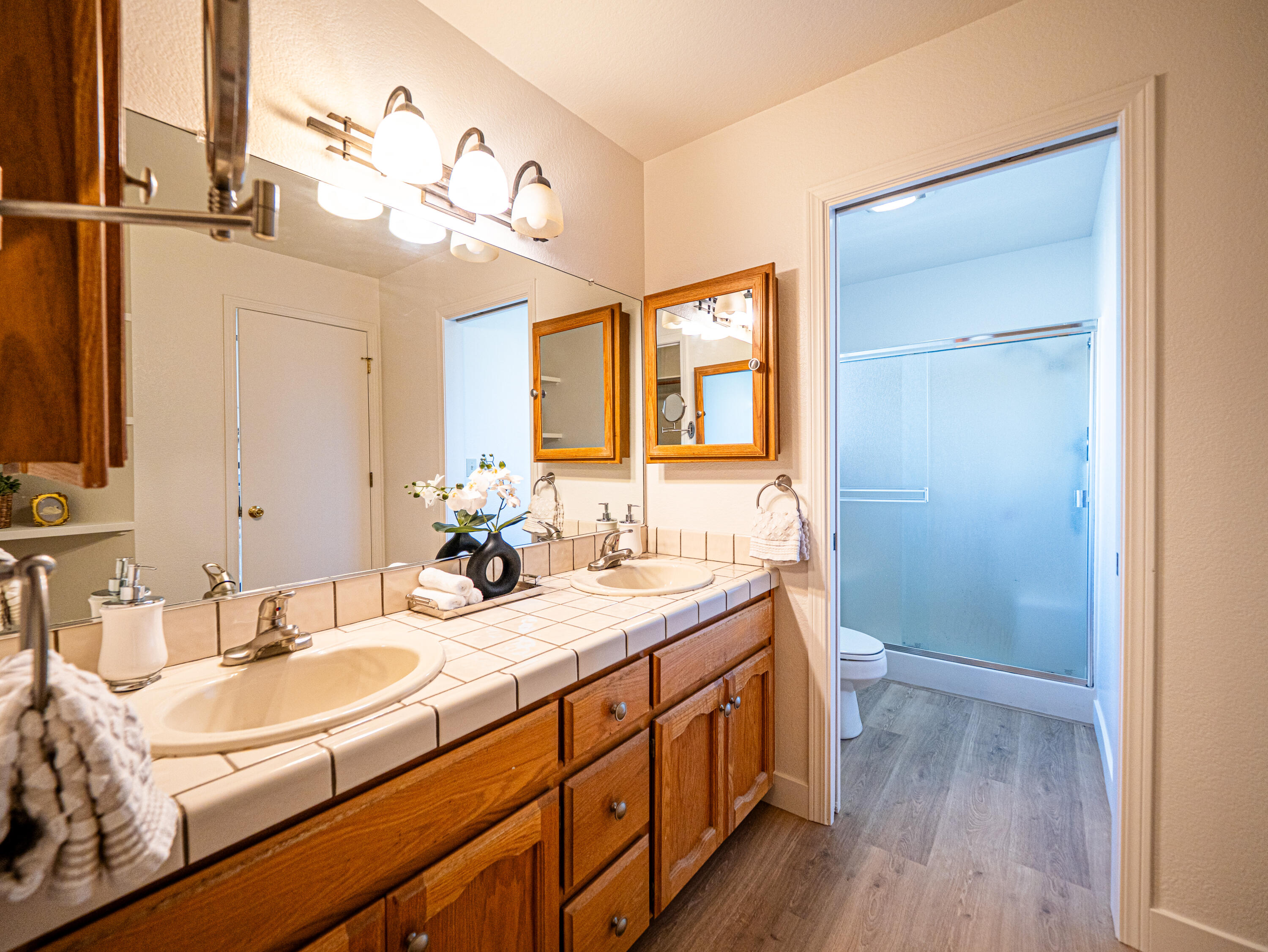 7331 Jonella Way Redding, CA 96003 - Photo 16 of 42 JR_Janelle_030226-31