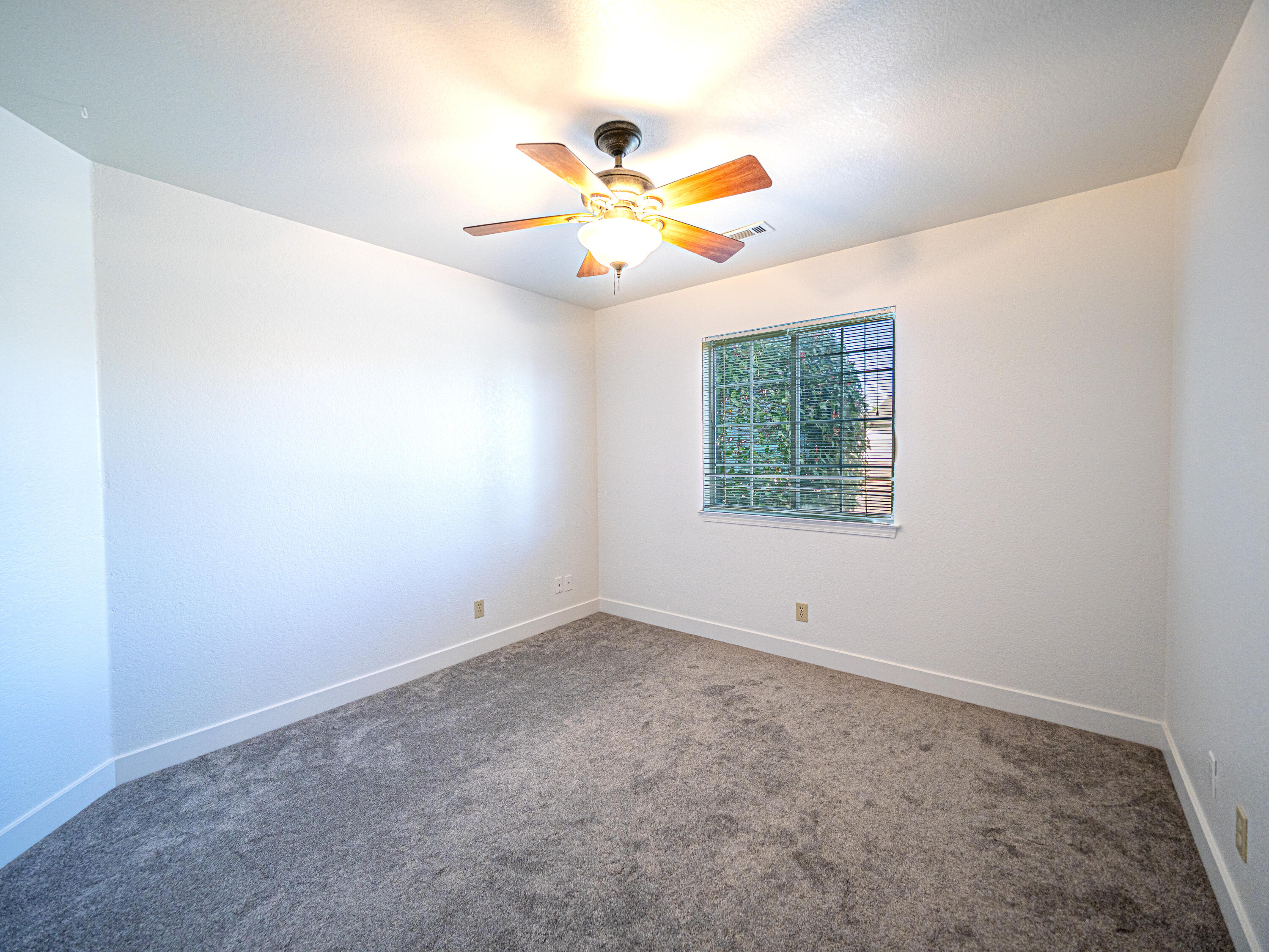 7331 Jonella Way Redding, CA 96003 - Photo 28 of 42 JR_Janelle_030226-21