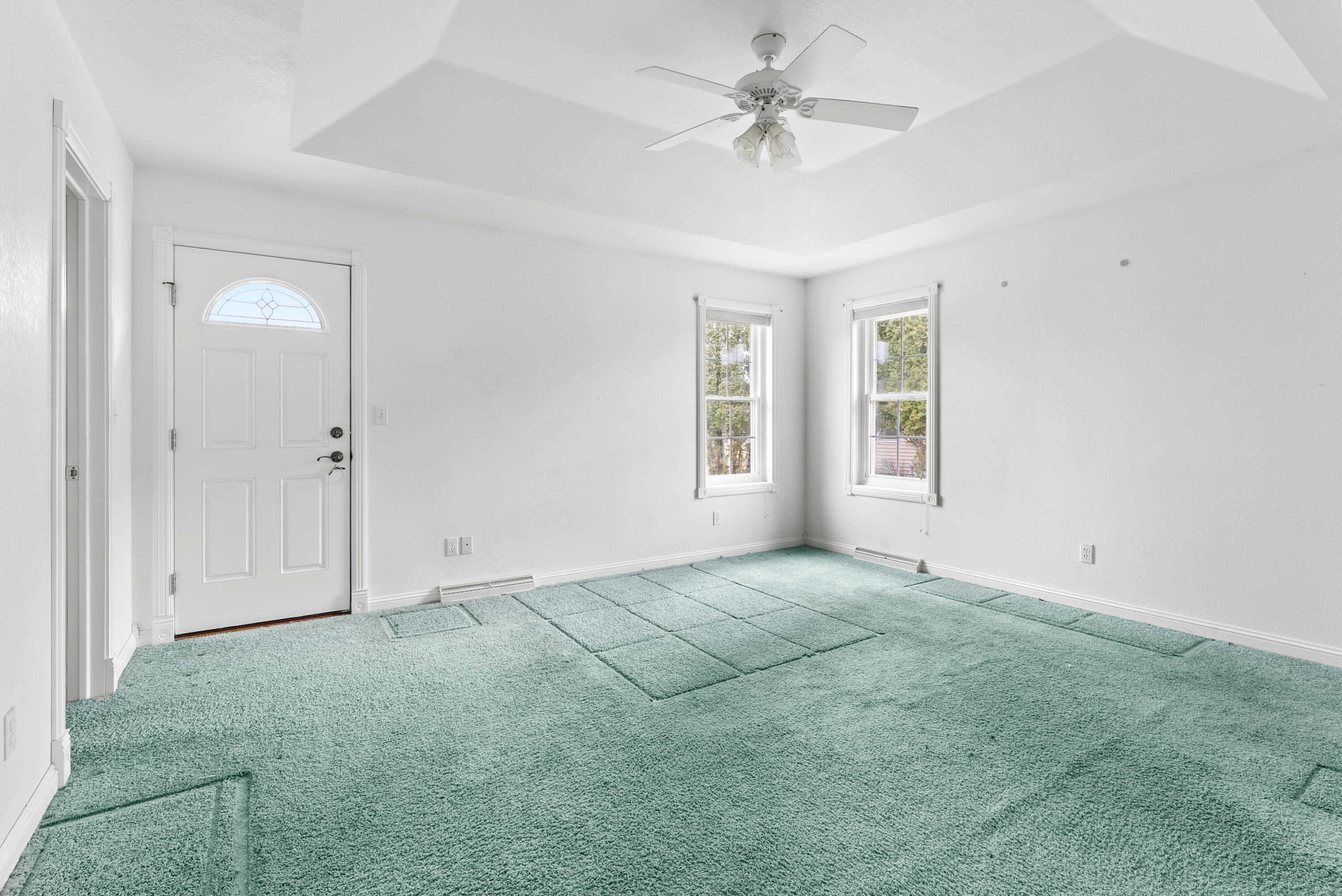 3919 Golfview Drive Two Rivers, WI 54241 - Photo 11 of 31 Master bed