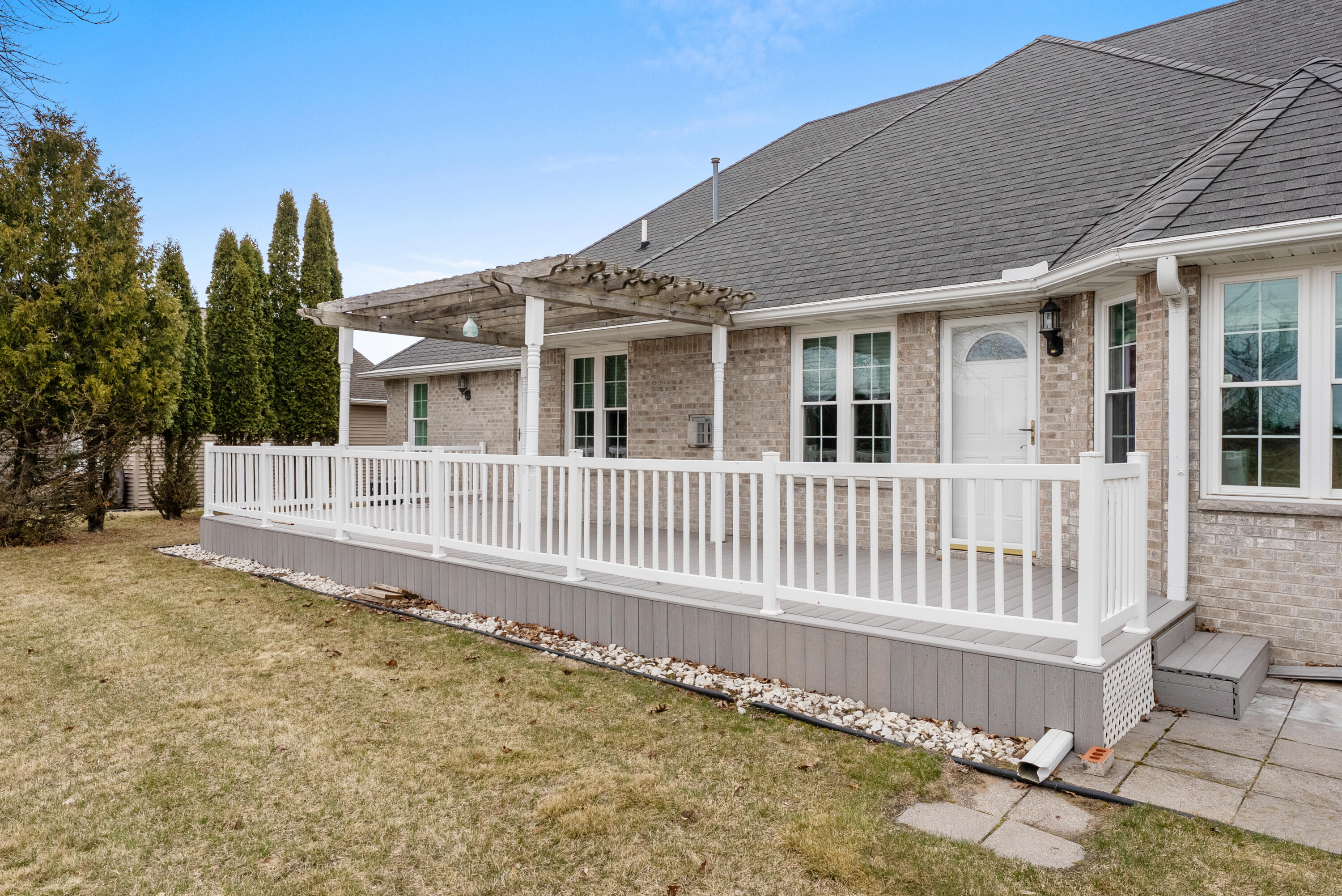 3919 Golfview Drive Two Rivers, WI 54241 - Photo 3 of 31 Deck
