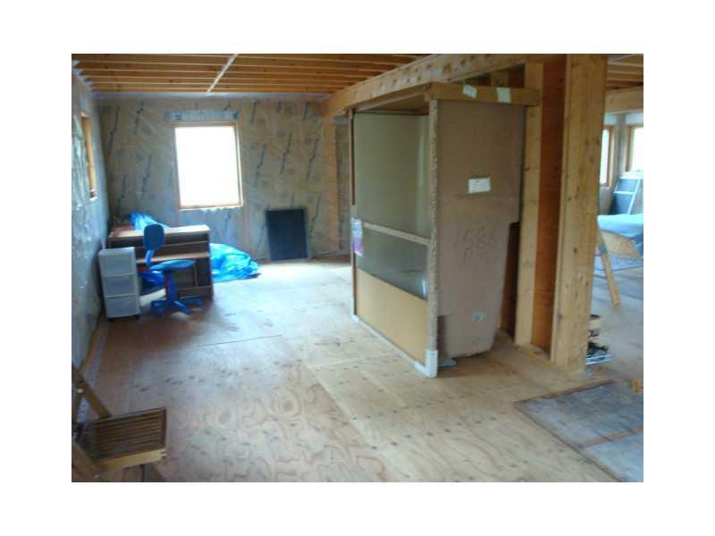3 Chipmunk Lane Greenville, ME 04441 - Photo 23 of 35 Master Bath/Spa.