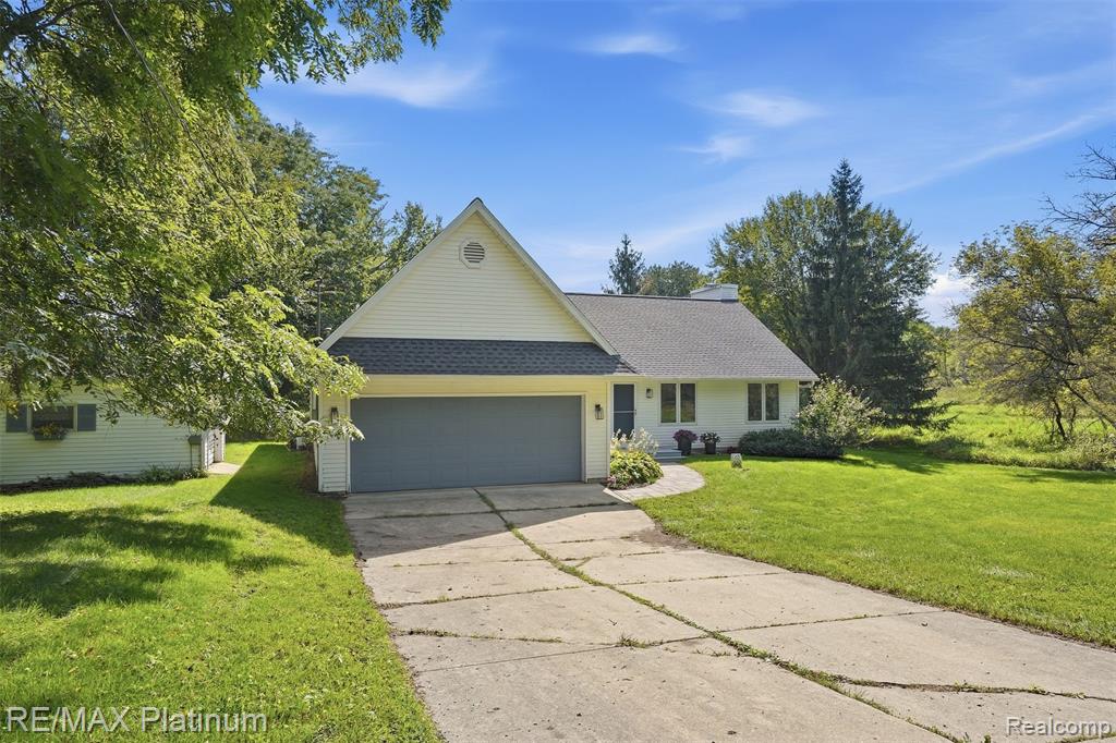 5644 Bath Road Byron, MI 48418 - Photo 3 of 46 Gallery Image 3
