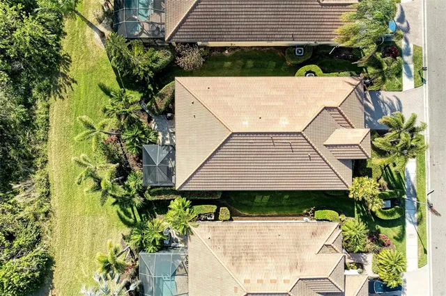 $2,999 | 135 River Enclave Court, Bradenton, FL 34212