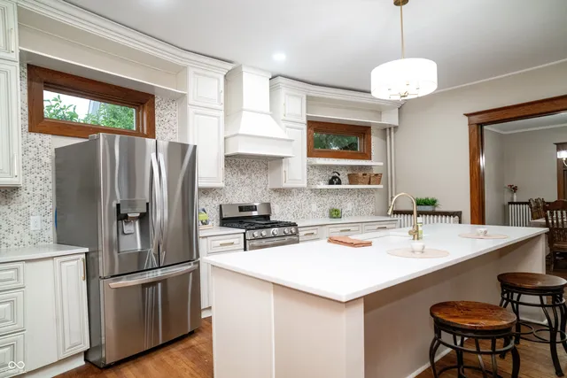 $589,000 | 445 East Washington Street, Martinsville, IN 46151