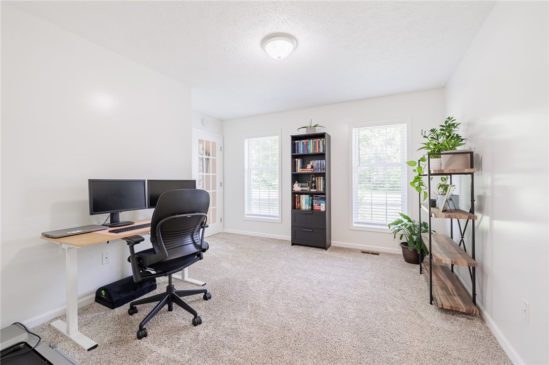 1329 Klem Road Webster, NY 14580 - Photo 13 of 30