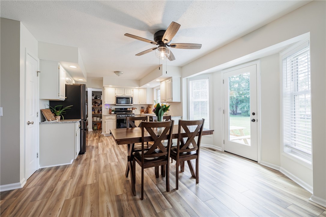 1329 Klem Road Webster, NY 14580 - Photo 8 of 30