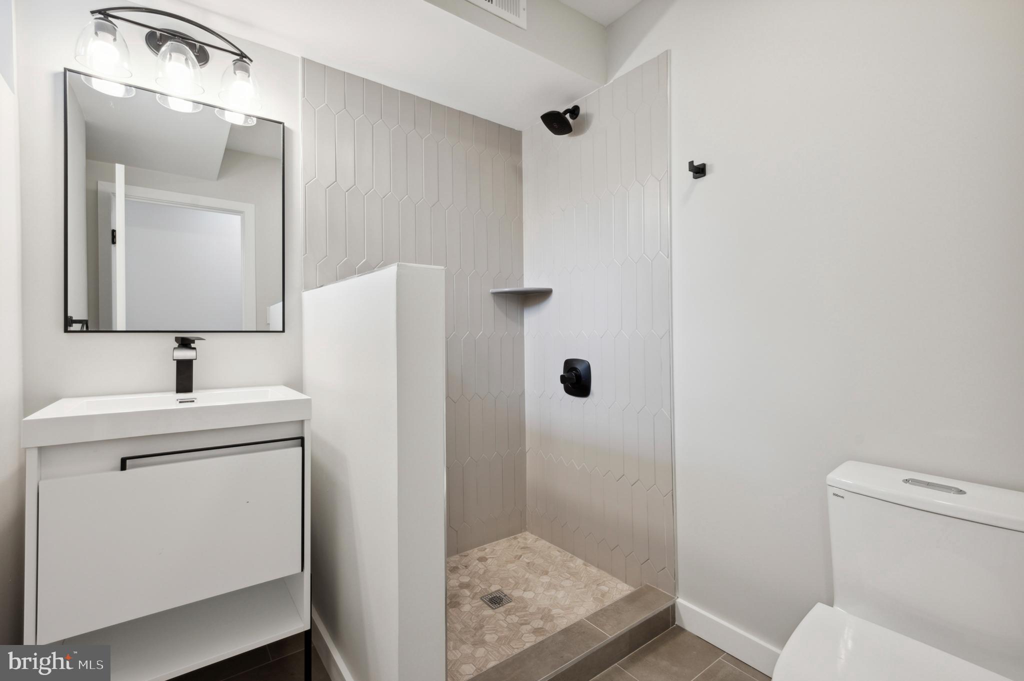 2046 North 3rd Street Philadelphia, PA 19122 - Photo 11 of 26