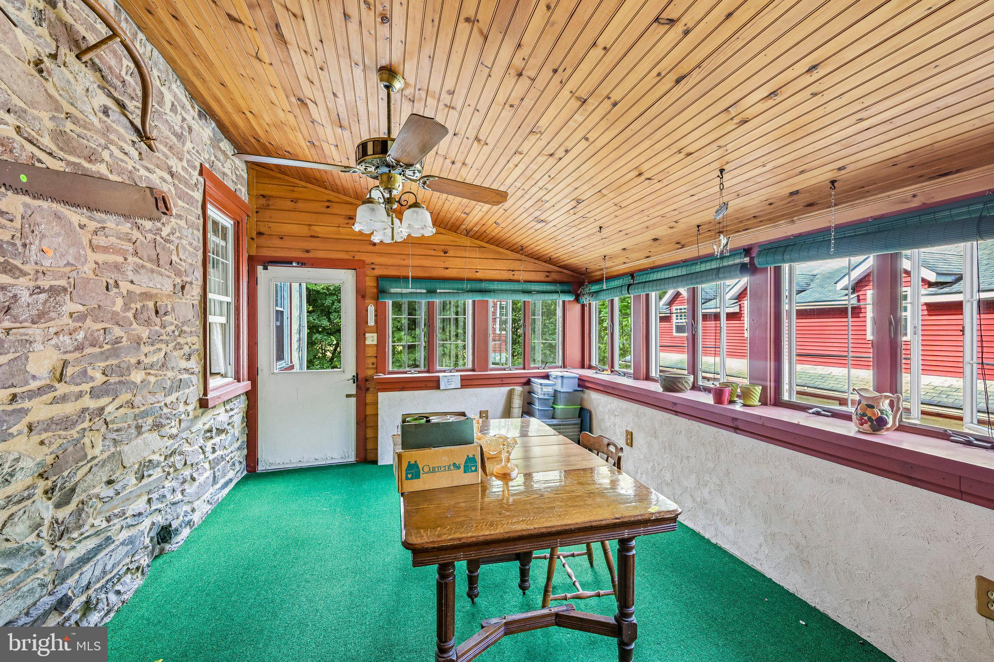 525 Creamery Road Telford, PA 18969 - Photo 21 of 46 Gallery Image 21
