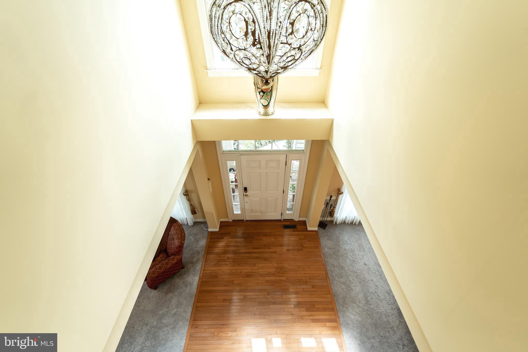 704 Childs Point Road Annapolis, MD 21401 - Photo 16 of 40 2 story foyer