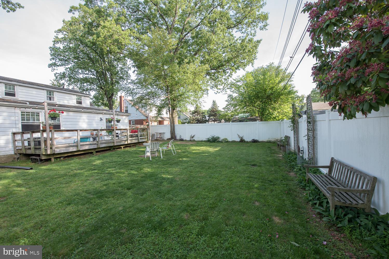 328 Garden Road Springfield, PA 19064 - Photo 21 of 22 REAR FENCED IN YARD