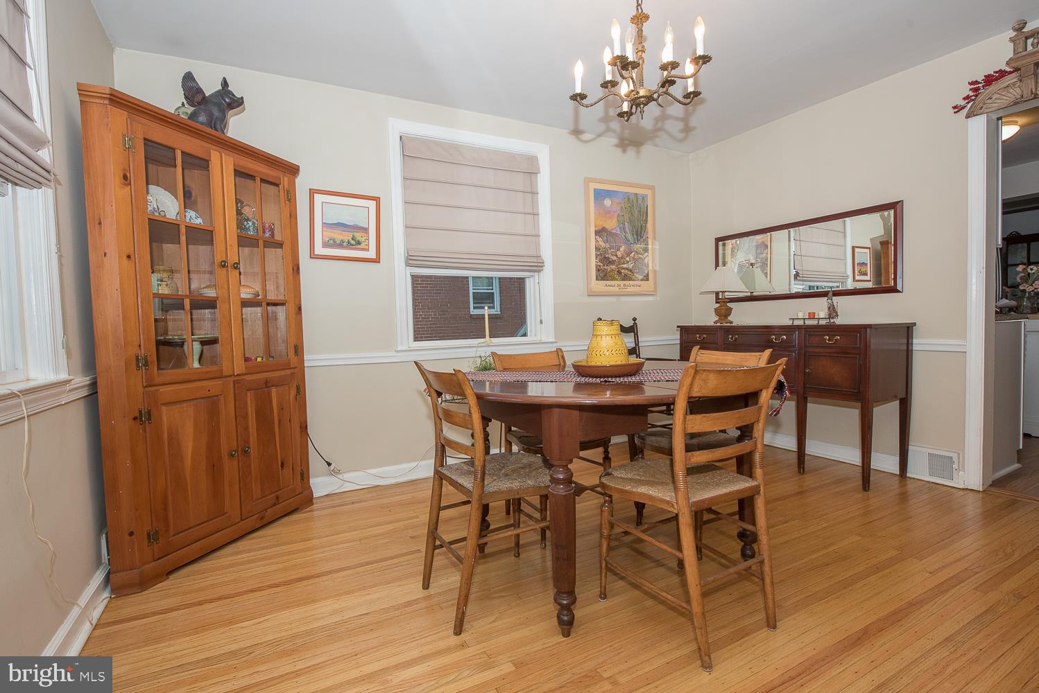 328 Garden Road Springfield, PA 19064 - Photo 7 of 22 DININGROOM