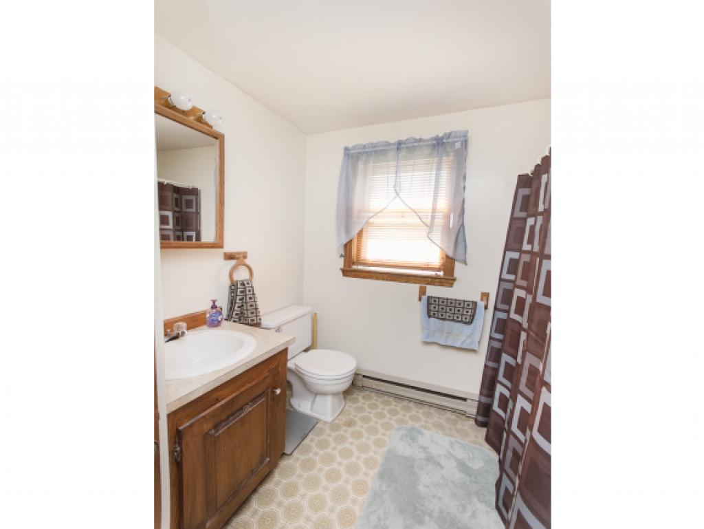 15 Custom Street Nashua, NH 03062 - Photo 22 of 31 Gallery Image 22