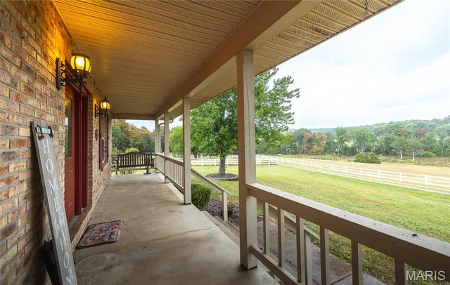 $990,000 | 5283 Hwy Bb, Irondale, MO 63648