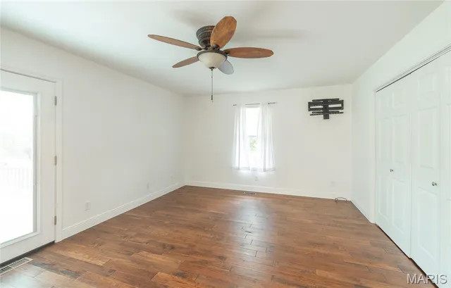 $990,000 | 5283 Hwy Bb, Irondale, MO 63648