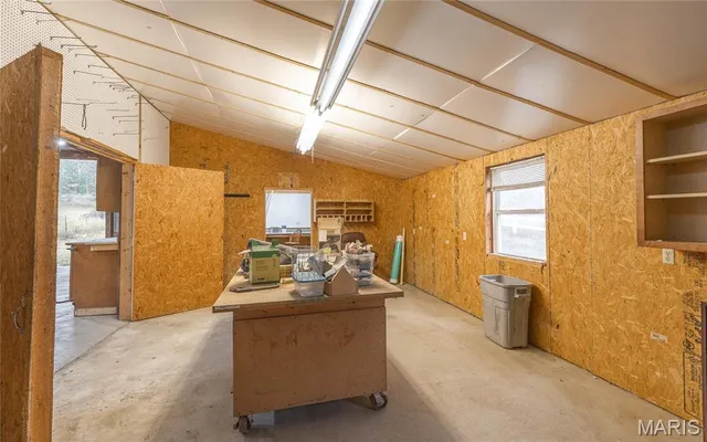 $990,000 | 5283 Hwy Bb, Irondale, MO 63648