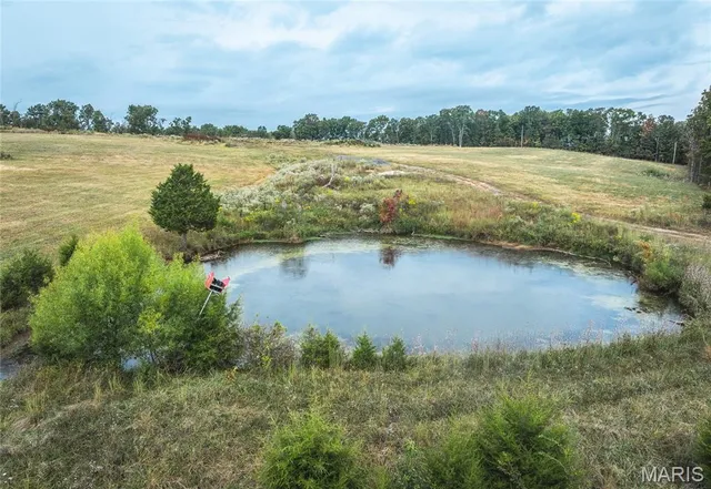 $990,000 | 5283 Hwy Bb, Irondale, MO 63648