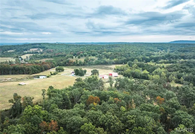 $990,000 | 5283 Hwy Bb, Irondale, MO 63648