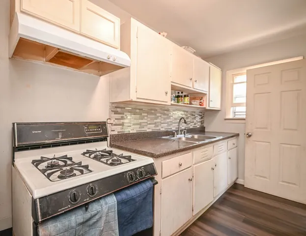 $209,900 | 1636 Rice Street, Waukegan, IL 60087