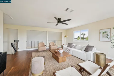$949,000 | 203 Radnor Court, Benicia, CA 94510