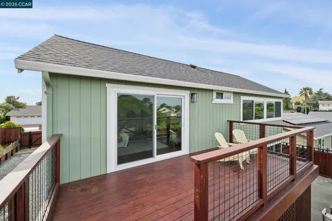 $949,000 | 203 Radnor Court, Benicia, CA 94510