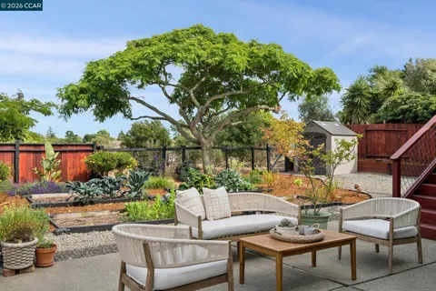$949,000 | 203 Radnor Court, Benicia, CA 94510