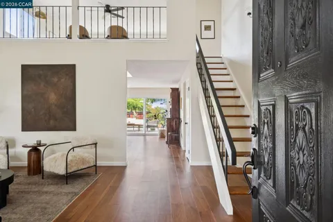 $949,000 | 203 Radnor Court, Benicia, CA 94510
