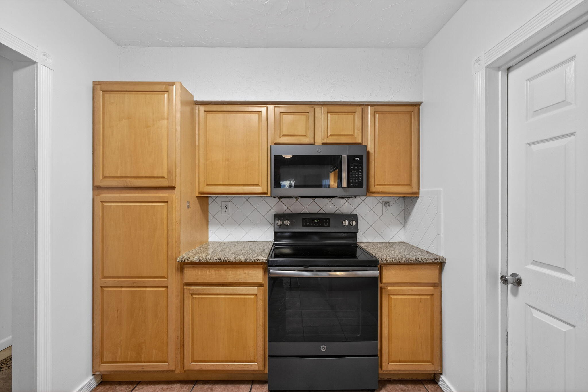 4914 Pine Knoll Way Stuart, FL 34997 - Photo 8 of 54 8-web-or-mls-5D1A4436