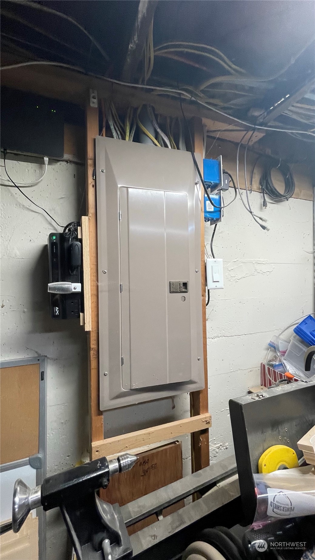 623 2nd Avenue Aberdeen, WA 98520 - Photo 32 of 40 a view of storage and utility room