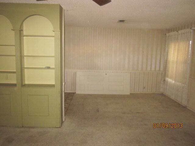 1172 South Hope Avenue Reedley, CA 93654 - Photo 2 of 7 Gallery Image 2