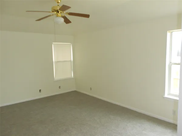 $339,500 | 701 Los Robles Road, Leander, TX 78641
