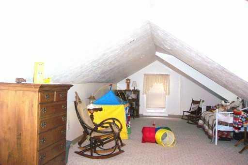 2049 Mercer Road New Brighton, PA 15066 - Photo 6 of 8 Other.