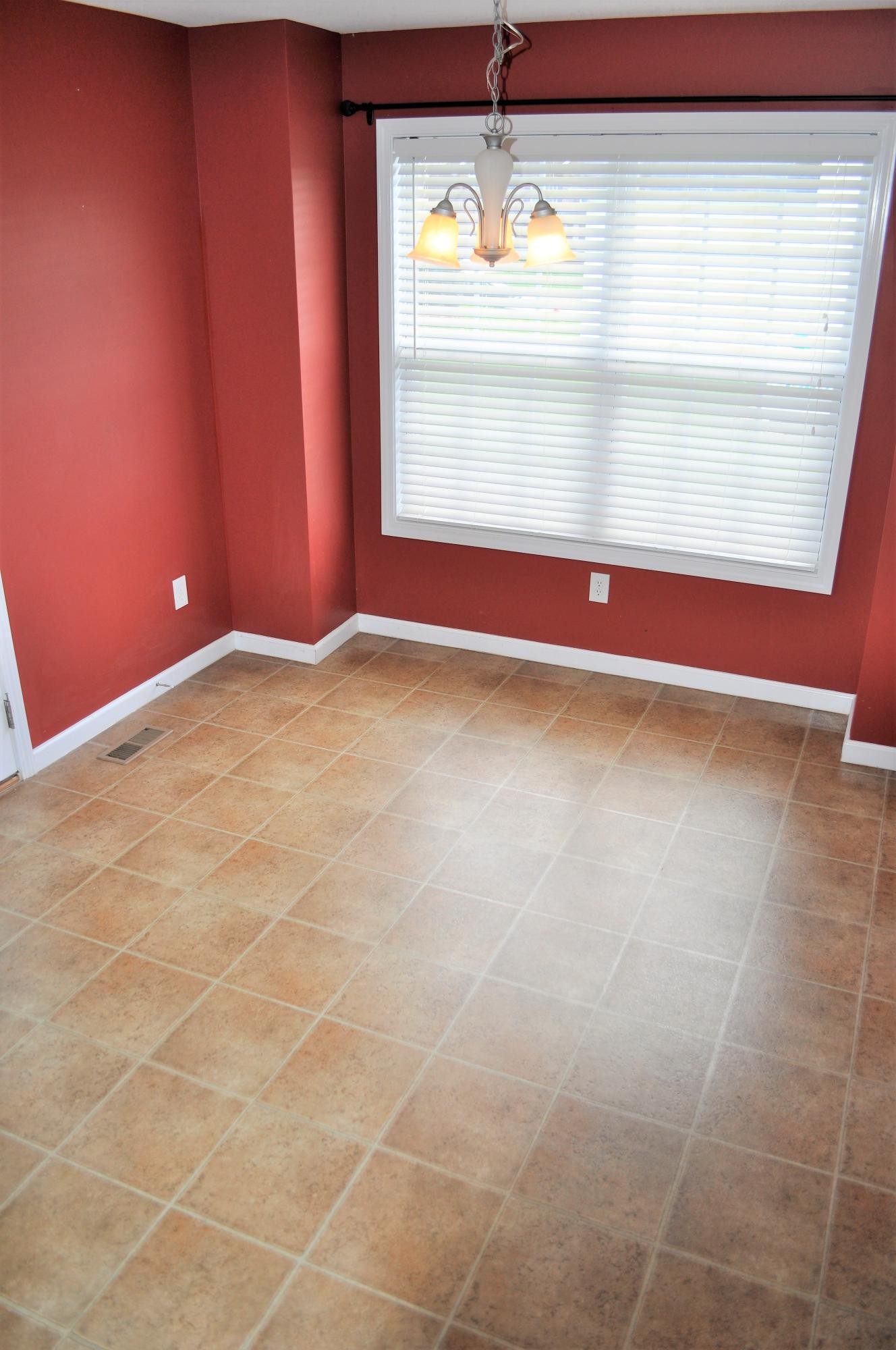 5510 Golden Gate Road Knoxville, TN 37918 - Photo 9 of 27 Gallery Image 9
