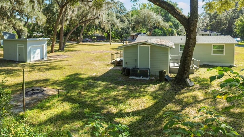 2716 Berdetta Street Leesburg, FL 34748 - Photo 30 of 35 a view of a backyard