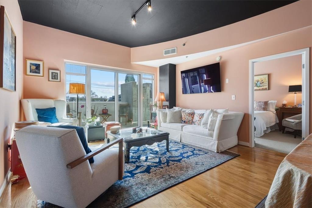 250 Pharr Road Northeast, Unit 213 Atlanta, GA 30305 - Photo 13 of 46