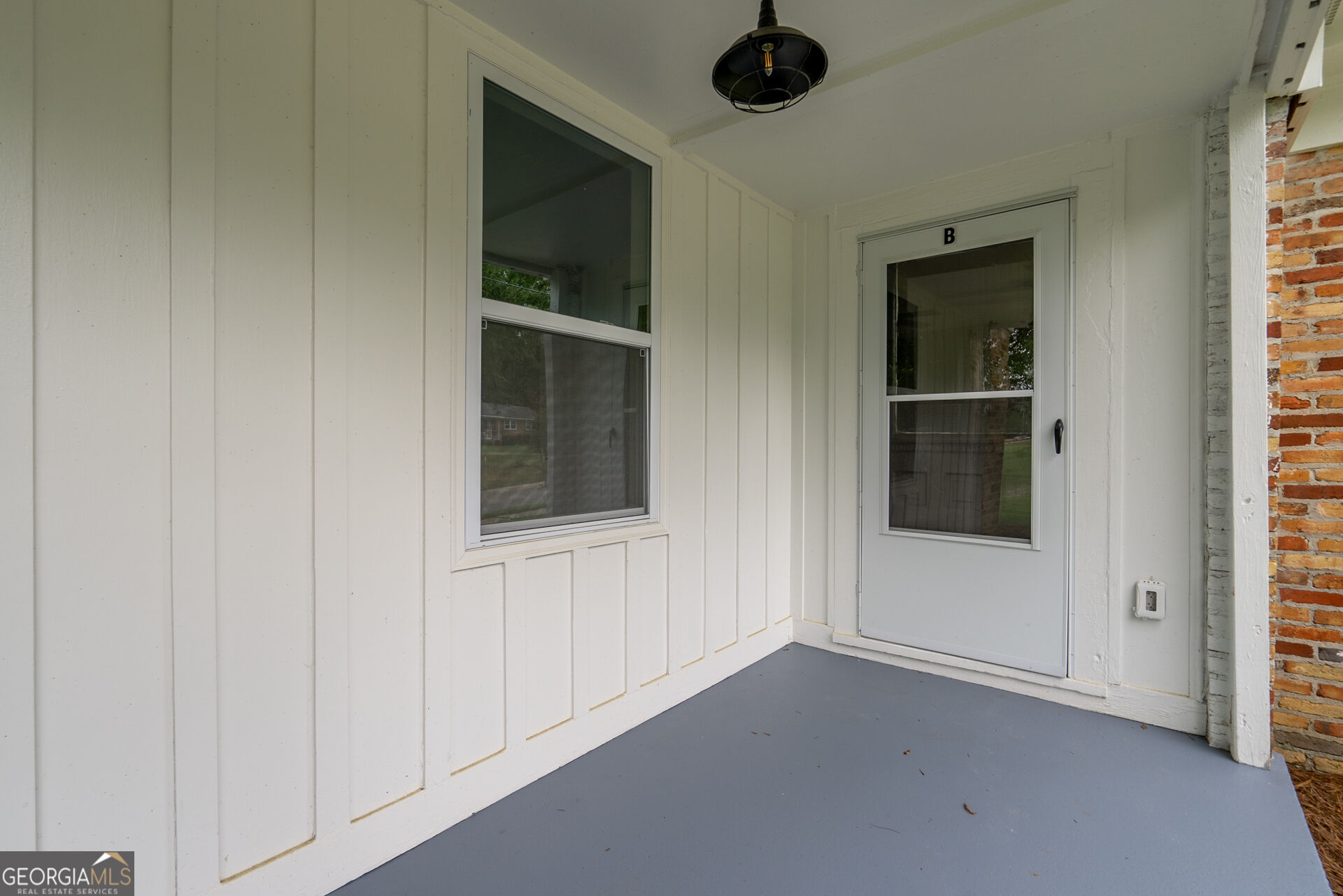175 East Main Street, Unit B Rutledge, GA 30663 - Photo 9 of 29 Gallery Image 9