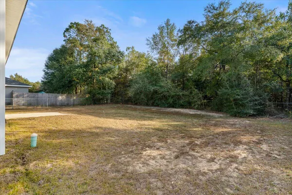 a view of a outdoor space